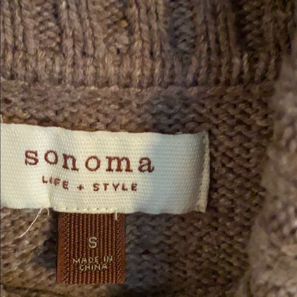 Sweater - Picture 2 of 3